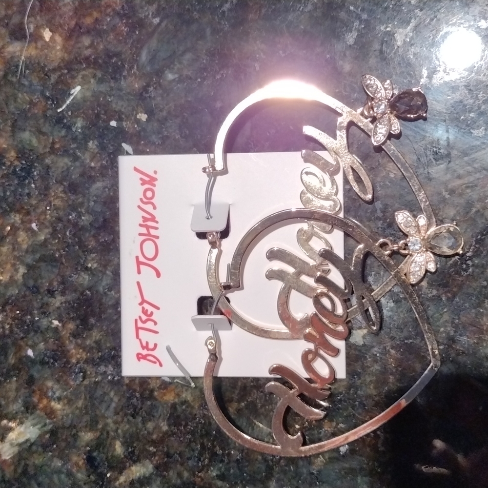 Betsey Johnson honey heart hoops